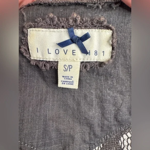 Lace Open-Front Vest - Picture 6 of 7